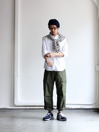 С чем носить черный браслет мужчине