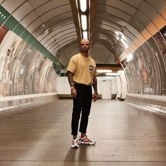 С чем носить черный браслет мужчине