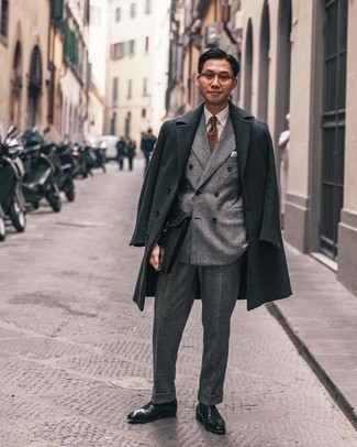 С чем носить черный портфель