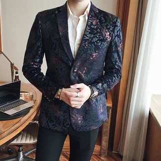 С чем носить черный пиджак из парчи мужчине