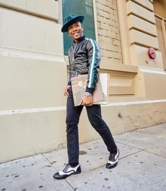 Какие бомберы носить с черными брогами