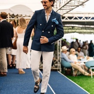 Какие классические брюки носить с черными брогами