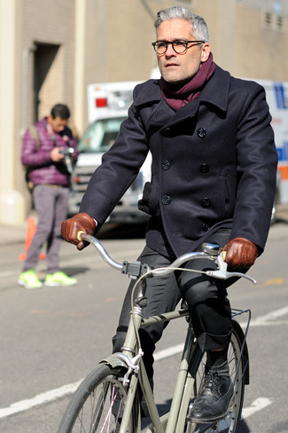 Какое полупальто носить с черными брогами