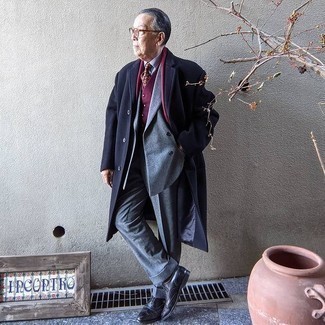 Какие жилеты носить с черными брогами