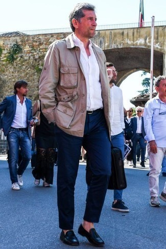 С чем носить черный портфель из плотной ткани