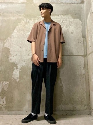 С чем носить черные слипоны из плотной ткани мужчине