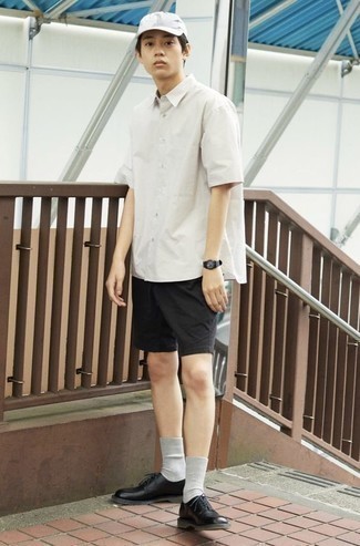 С чем носить черные часы из плотной ткани мужчине