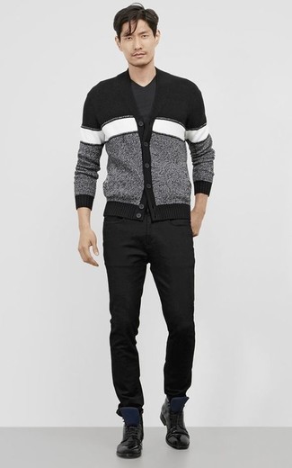 Какие повседневные ботинки носить с черным кардиганом мужчине