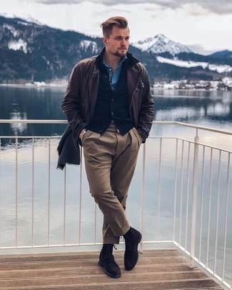 Какие повседневные ботинки носить с черным кардиганом мужчине