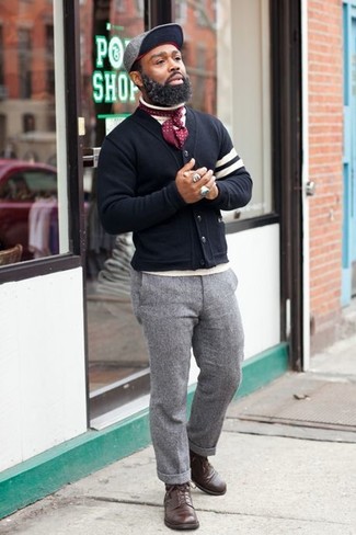 Какие водолазки носить с черным кардиганом мужчине