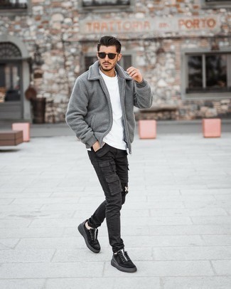 С чем носить черные брюки карго