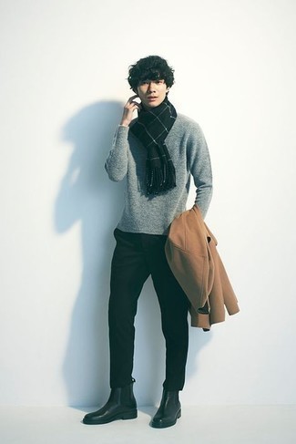 С чем носить черный шарф в клетку мужчине