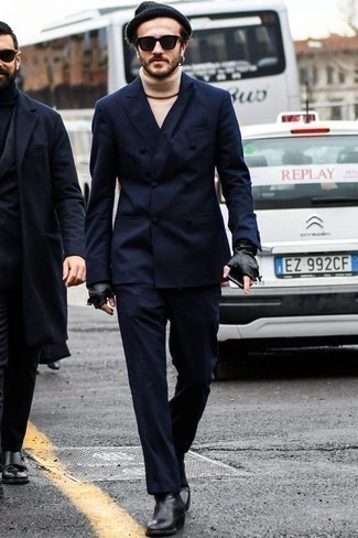 Какие костюмы носить с черными ботинками челси