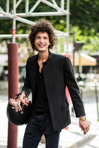 Как носить черные брюки чинос с черным пиджаком