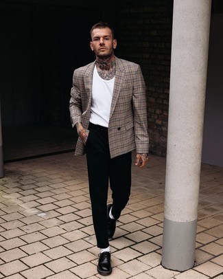 Какие пиджаки носить с черными брюками чинос