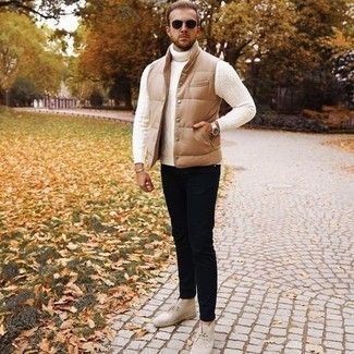 Какие ботинки дезерты носить с черными брюками чинос