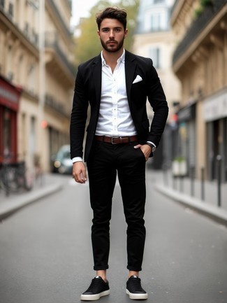 С чем носить черные брюки чинос