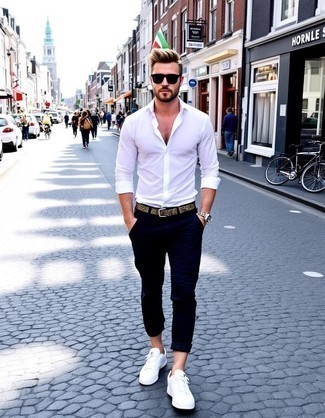 С чем носить черные брюки чинос