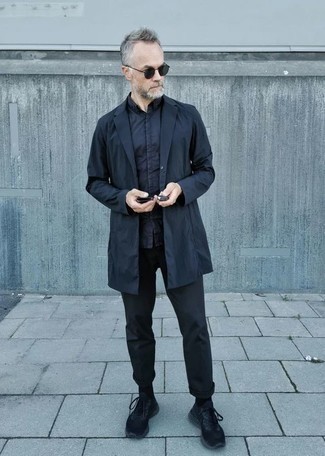 Какие дождевики носить с черными брюками чинос