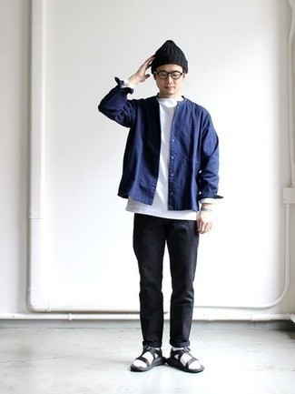 Какие сандалии носить с черными брюками чинос