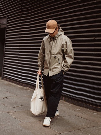 Какие ветровки носить с черными брюками чинос