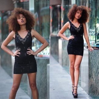 С чем носить черные кожаные массивные босоножки на каблуке