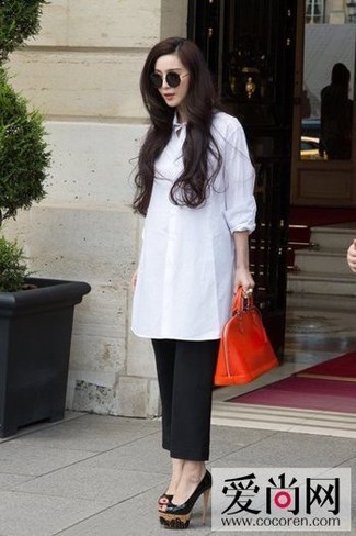 С чем носить черные туфли с вырезом