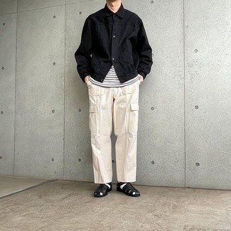 Какие брюки карго носить с черной джинсовой курткой