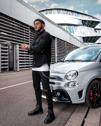 С чем носить черную джинсовую рубашку мужчине