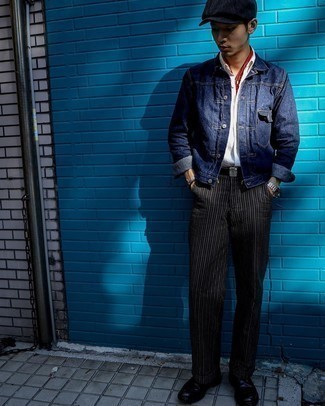 Какие джинсовые куртки носить с черными туфлями дерби