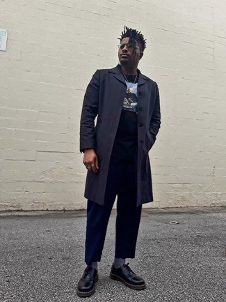 Какие длинные пальто носить с черными туфлями дерби