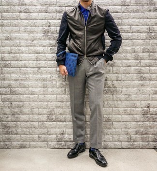 Какие футболки-поло носить с черными туфлями дерби