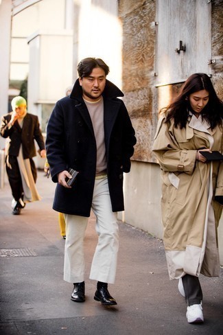 Какие свитшоты носить с черными туфлями дерби