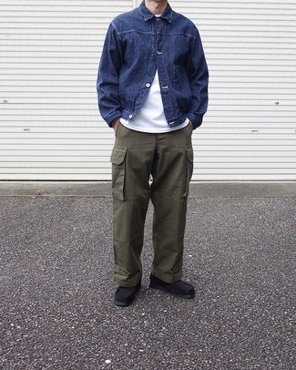 С чем носить черные ботинки дезерты