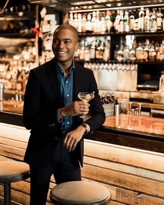 Как носить черные классические брюки с черным пиджаком мужчине