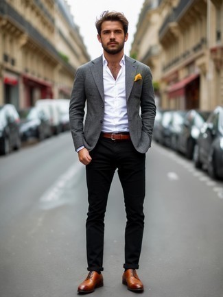 Как носить черные классические брюки с серым пиджаком мужчине