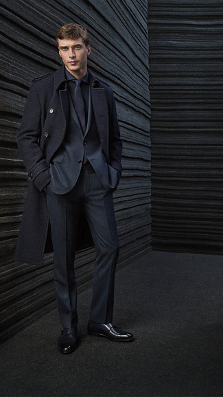 Какие монки носить с черными классическими брюками