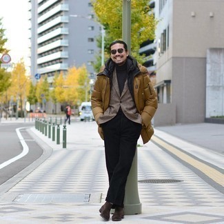 Какие пуховики носить с черными классическими брюками мужчине