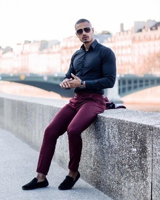 Какие костюмы носить с черными мокасинами