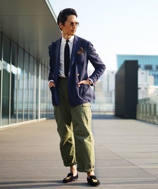 С чем носить черные лоферы с вышивкой мужчине