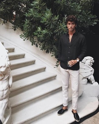 Какие брюки чинос носить с черными эспадрильями