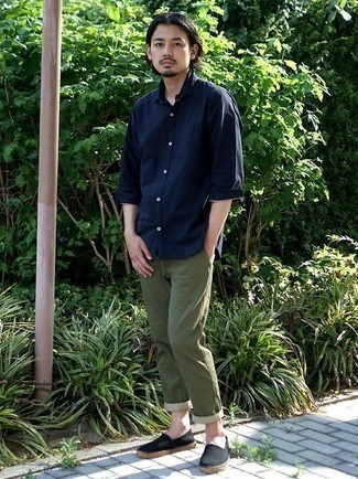 С чем носить черные эспадрильи мужчине