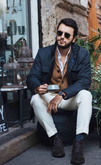 С чем носить черную полевую куртку