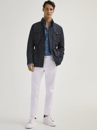 Какие низкие кеды носить с черной полевой курткой