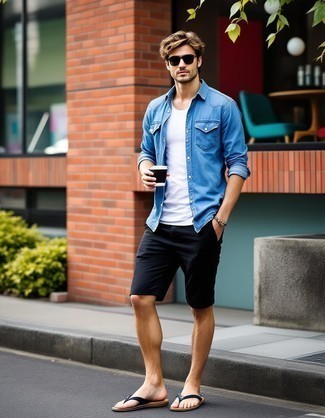 С чем носить черные сланцы мужчине