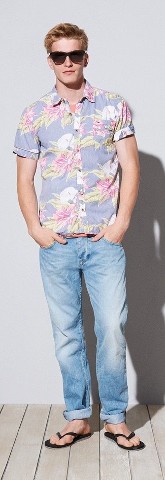 Какие рубашки с коротким рукавом носить с черными сланцами мужчине