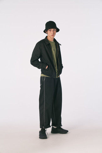 С чем носить черную куртку харрингтон