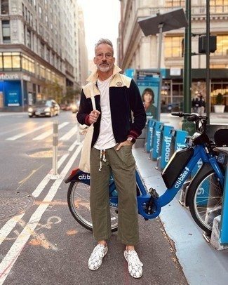 С чем носить черную куртку харрингтон