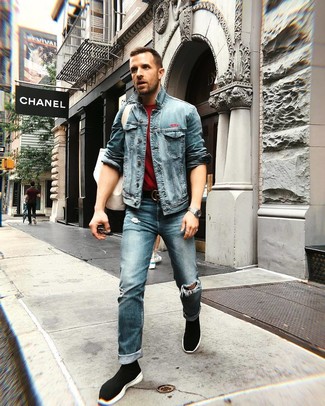 Какие джинсовые куртки носить с черными высокими кедами мужчине