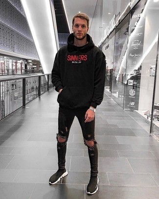 С чем носить черные высокие кеды мужчине